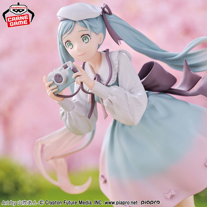 HATSUNE MIKU  Holiday Memories -Camera-