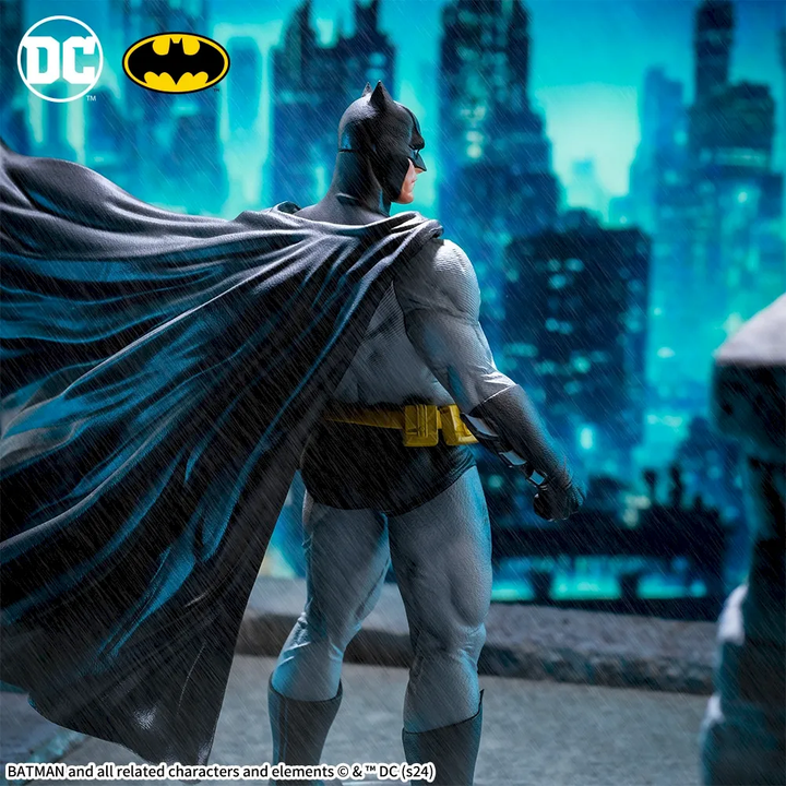 DC Act/Cut Premium Figure “BATMAN”