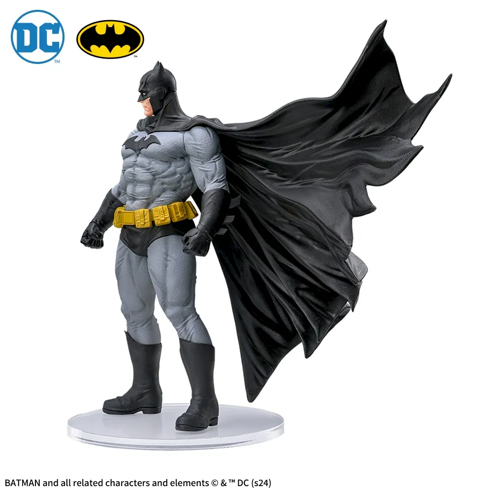 DC Act/Cut Premium Figure “BATMAN”