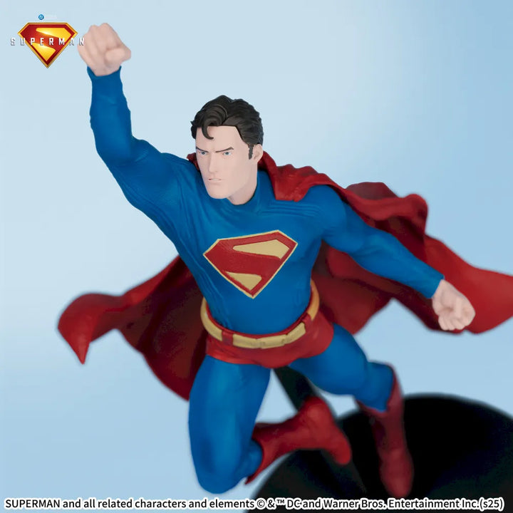 The Movie SUPERMAN Act/Cut Premiun Figure "SUPERMAN"