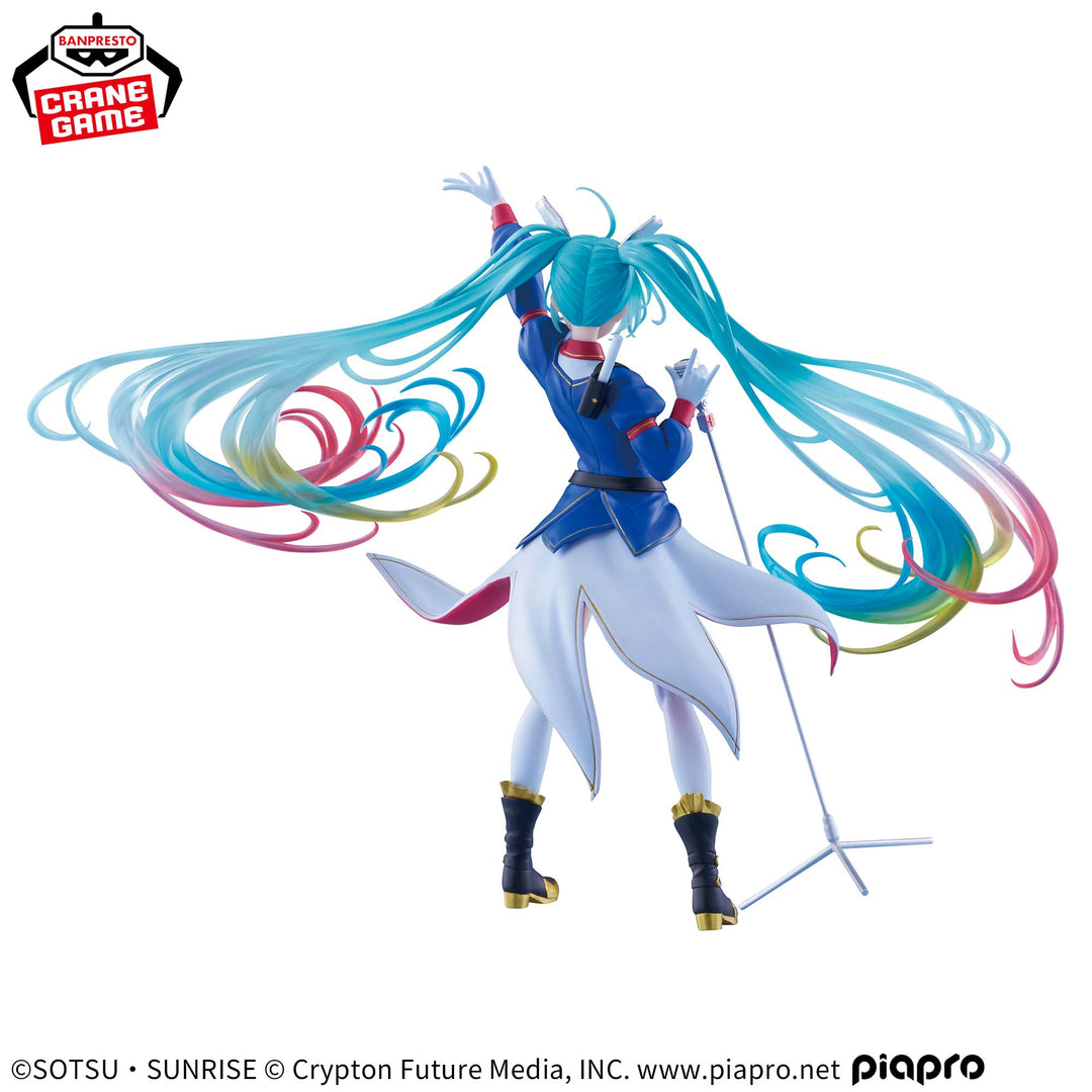 GUNDAM 45th Anniversary x HATSUKE MIKU Banprest Evolve -GUNDAM Collaboration- Figure