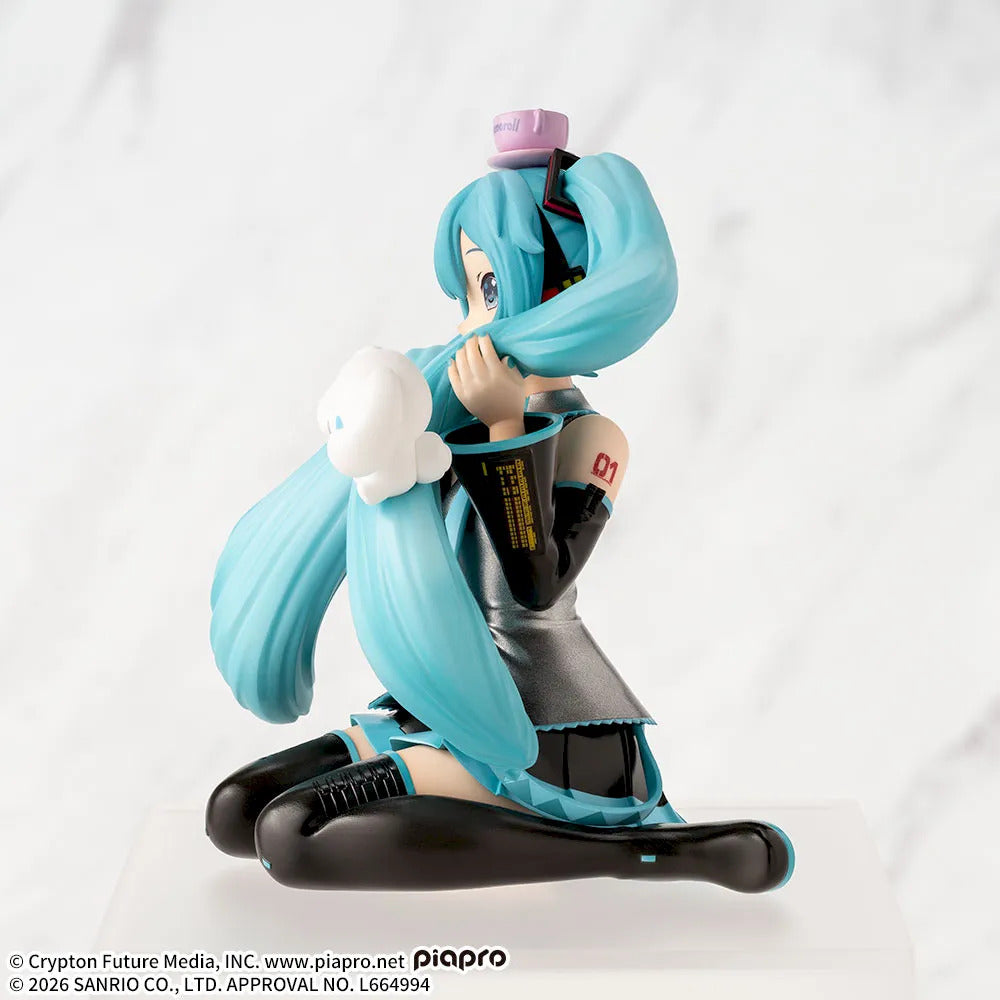 HATSUNE MIKU x Cinnamoroll Chokonose Premium Figure -HATSUNE MIKU x Cinnamoroll- Mofutto ver.